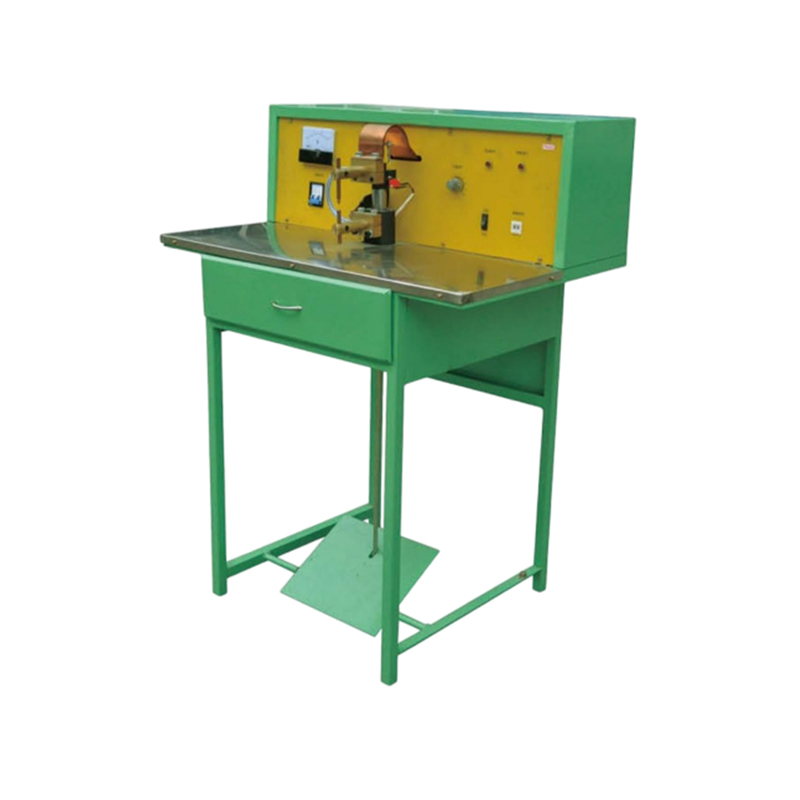 What factors affect the quality of solder joints during the welding process of electronic pulse spot welding machine?